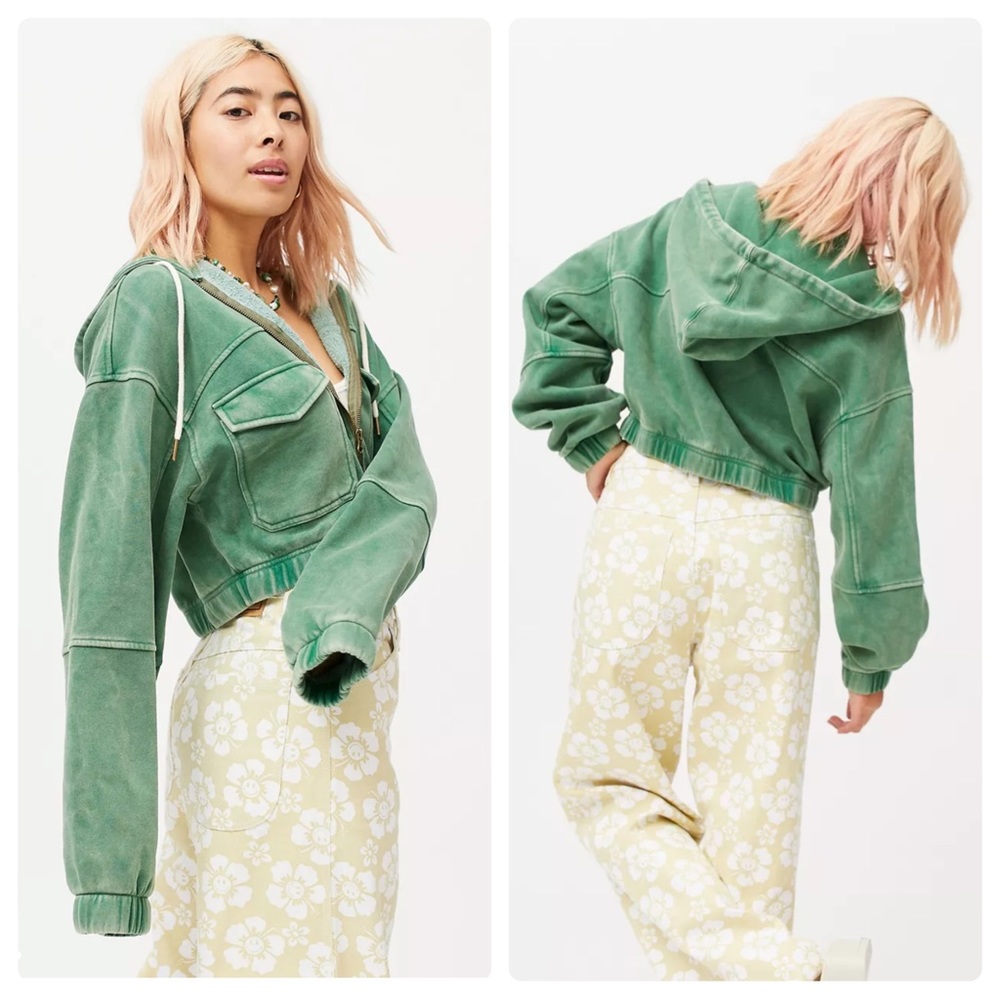 Urban Outfitters Yogi cropped Hoodie